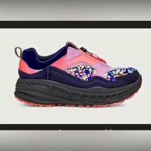 UGG CA805 Zip Stellar Sequin
 Footwear Size 11